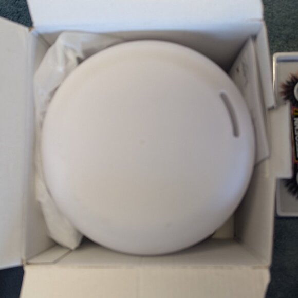 Diffuserlove Aroma Diffuser Ultrasonic Color Lamp ( Essential Oil not included) - Picture 2 of 3